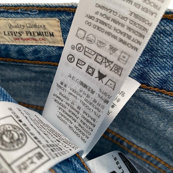 Levi’s Ribcage Straight Ankle Button Fly High Rise Light Wash Jeans Womens 32 - Picture 4 of 6